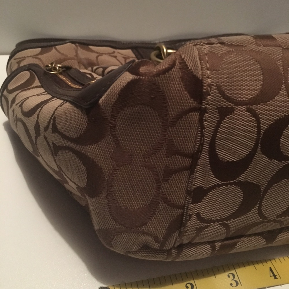 Coach purse - Picture 8 of 8